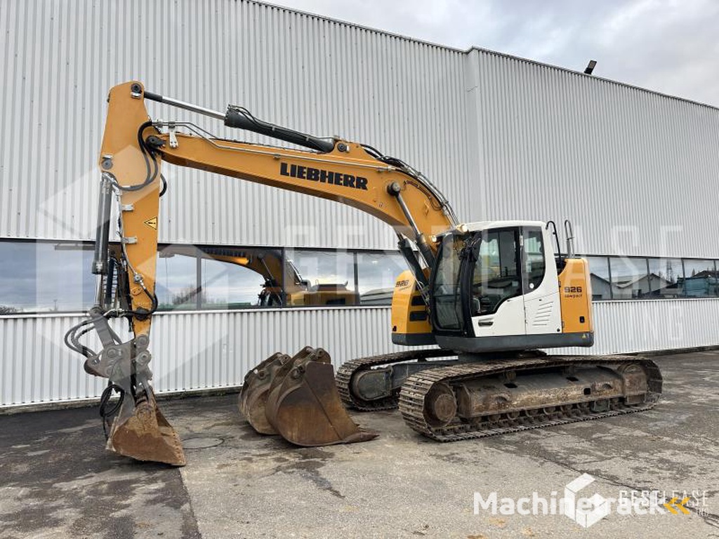 Liebherr R926-COMPACT