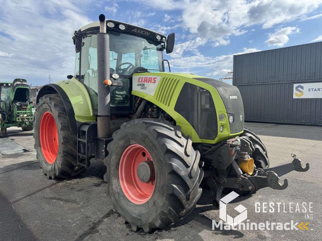 Claas Axion 820