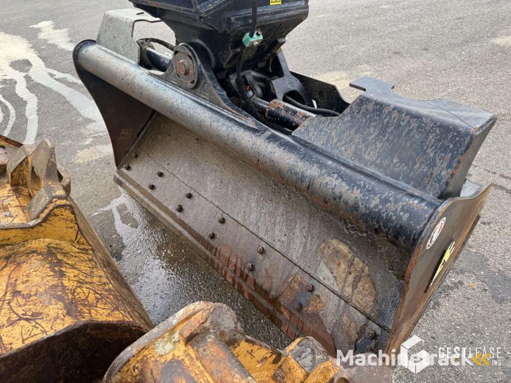 Liebherr A312-Litronic