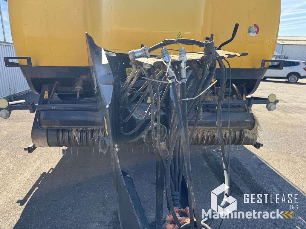 New Holland BB-9070-CROPCUTTER