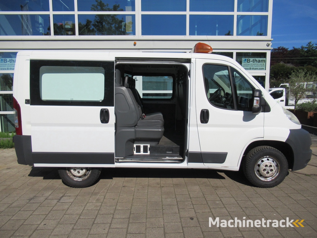 Peugeot Boxer 330 2.2 HDI 96KW L1H1 DOKA Dubbelcabine AIRCO P+