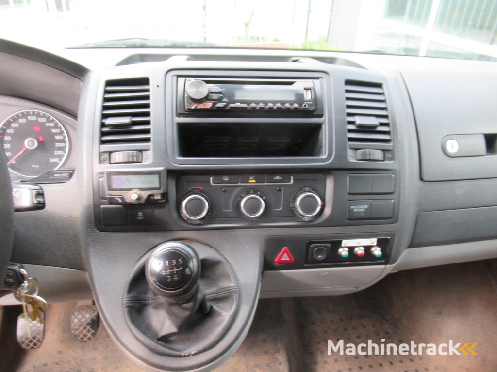 Volkswagen Transporter T5 2.0 TDI 75KW L2 DOKA Dubbelcabine Kipper Tipper