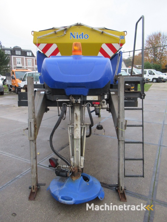 NIDO STRATOS B50-42 VCLN-490 5M3 + 2.200l HYDRO Salzstreuer Saltspreader Zoutstrooier