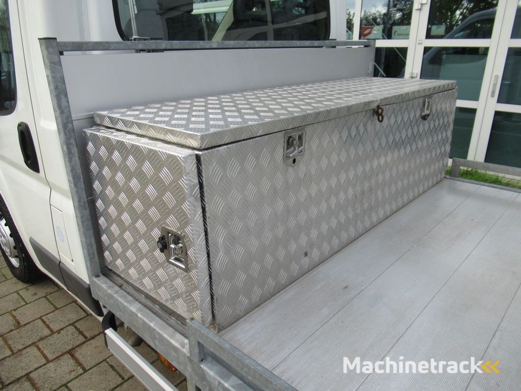 Peugeot Boxer 335 2.0 HDI 96KW L4 Oprijwagen Machinetransporter