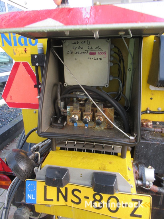 ESVE AWK 2500 NIDO Stratos tandemasser Zoutstrooier