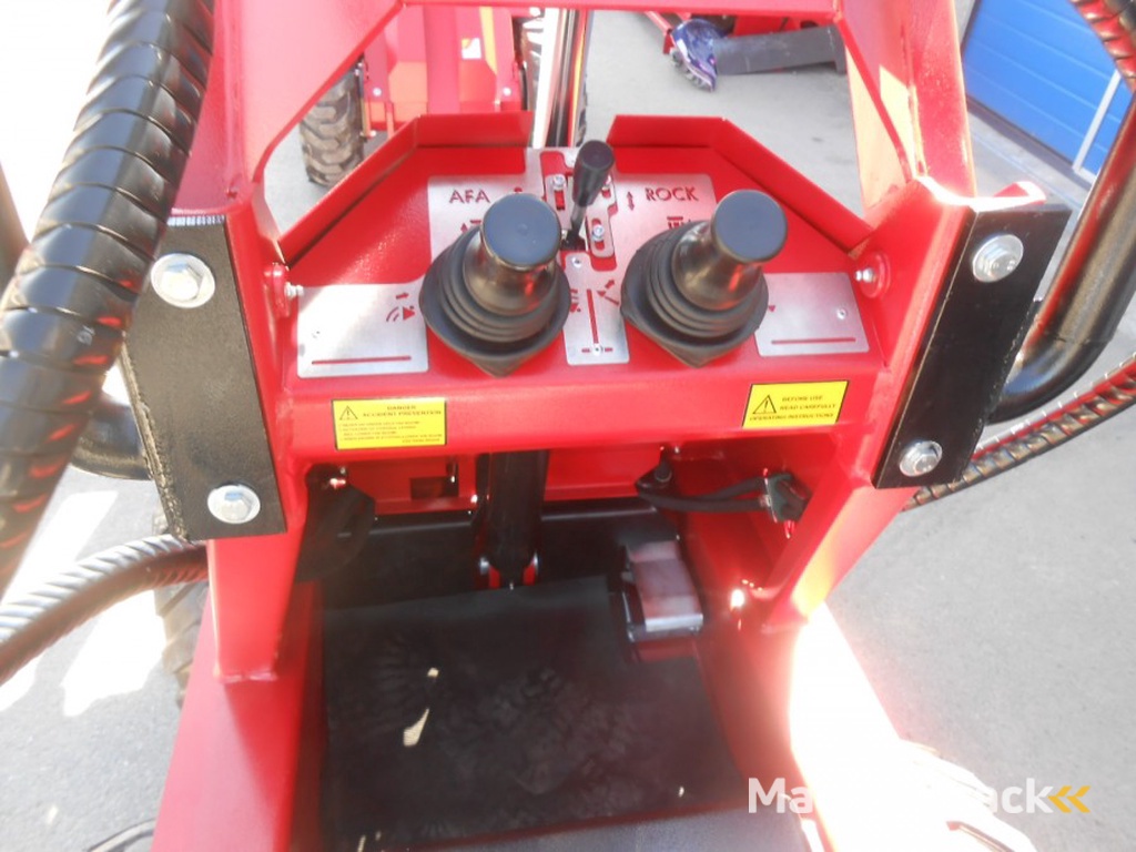 Mini Shovel AFA ROCK 5 4W 5   4 WD