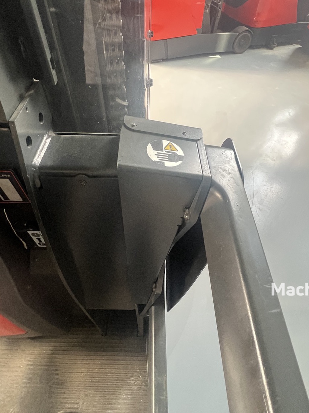 V ( 5213 ) - Wire Guidance !! PSA !! Triplex FFL !!