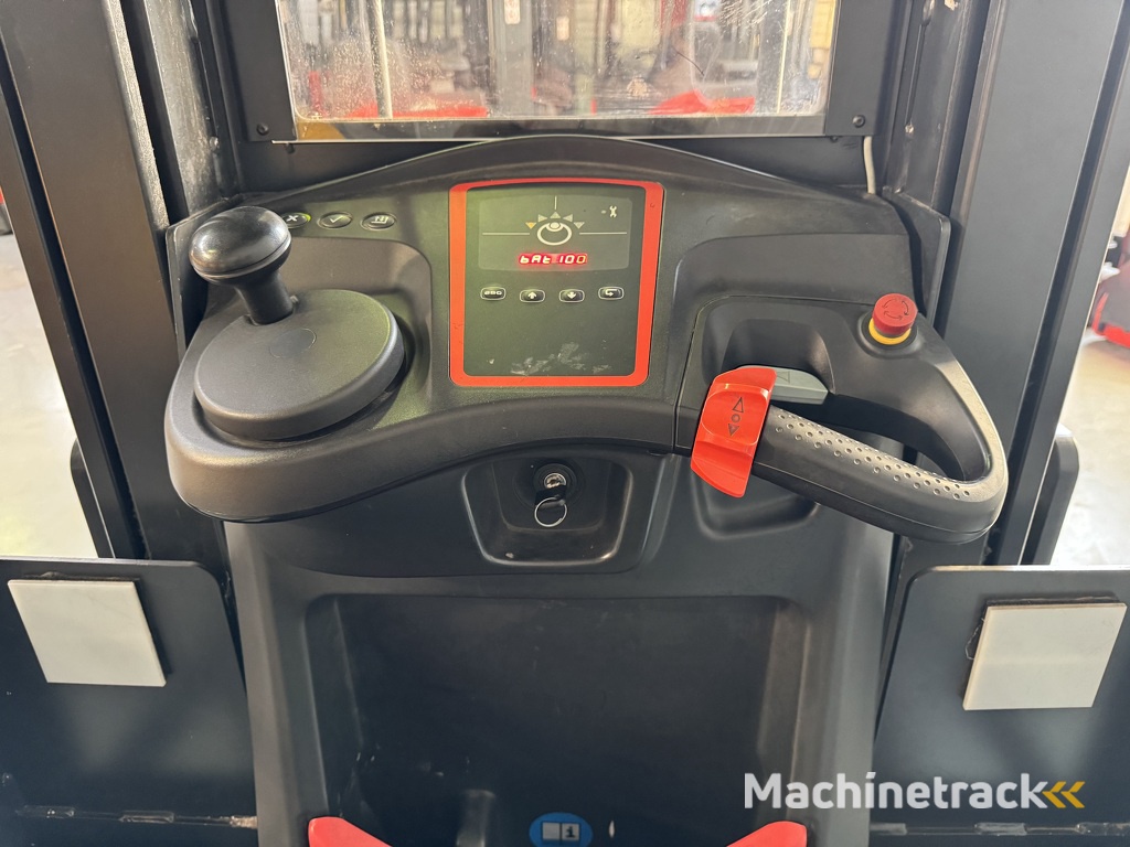 V 10 - 5212 * DOUBLE steering !!