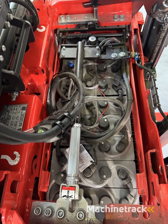 V 08-02 ( 4594 ) * DEMO !!