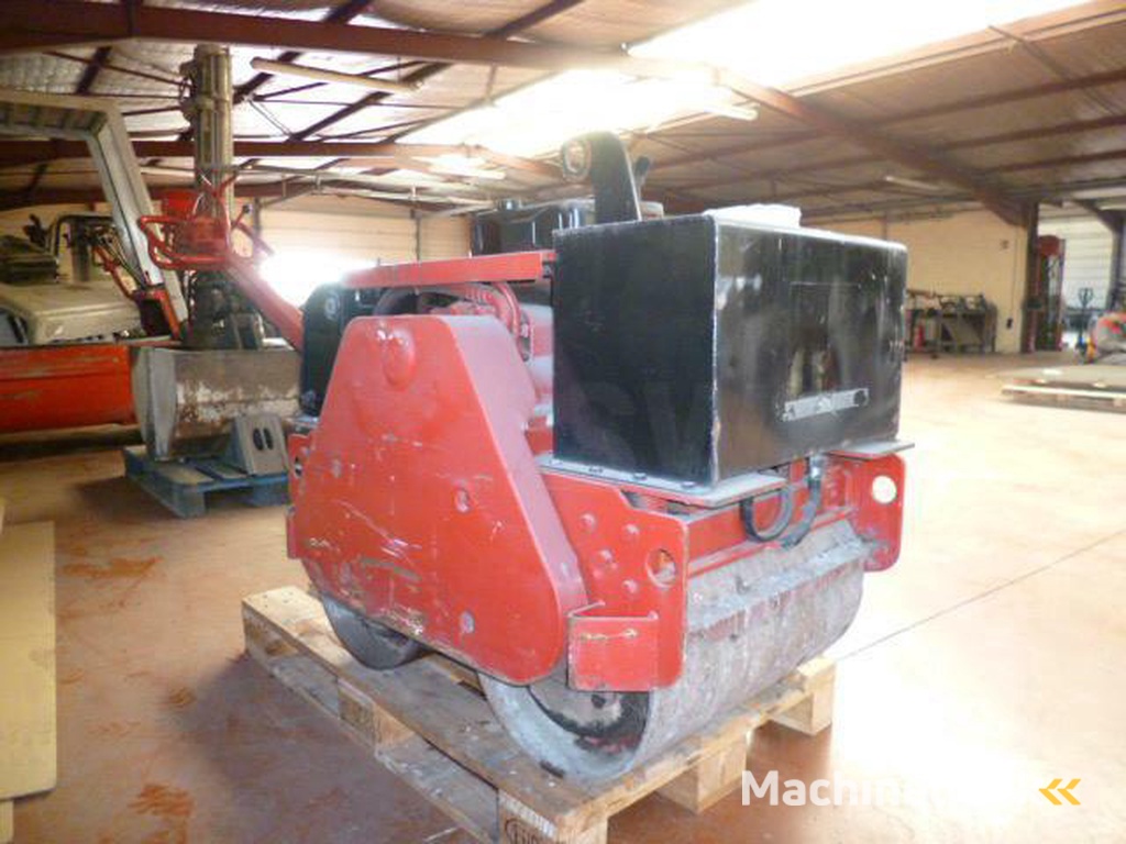 Ammann COMPACTEUR-A-MAIN