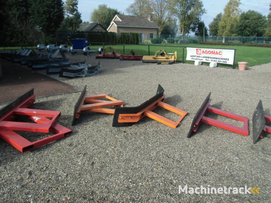 Diverse sneeuwschuiven