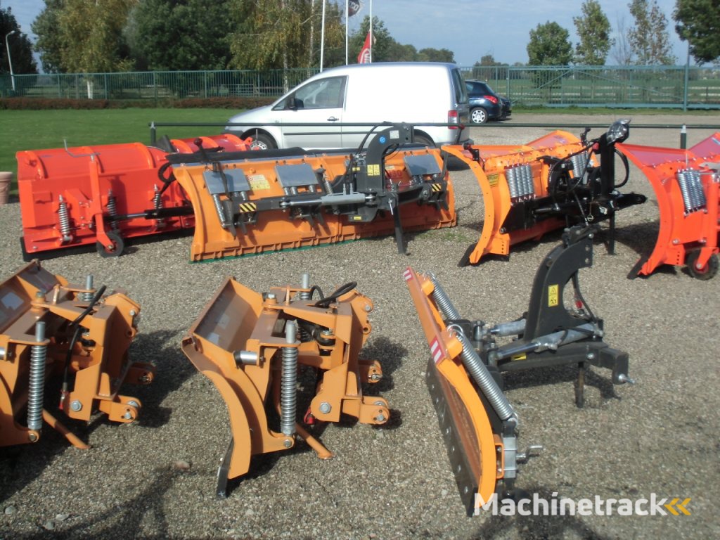 Diverse sneeuwschuiven