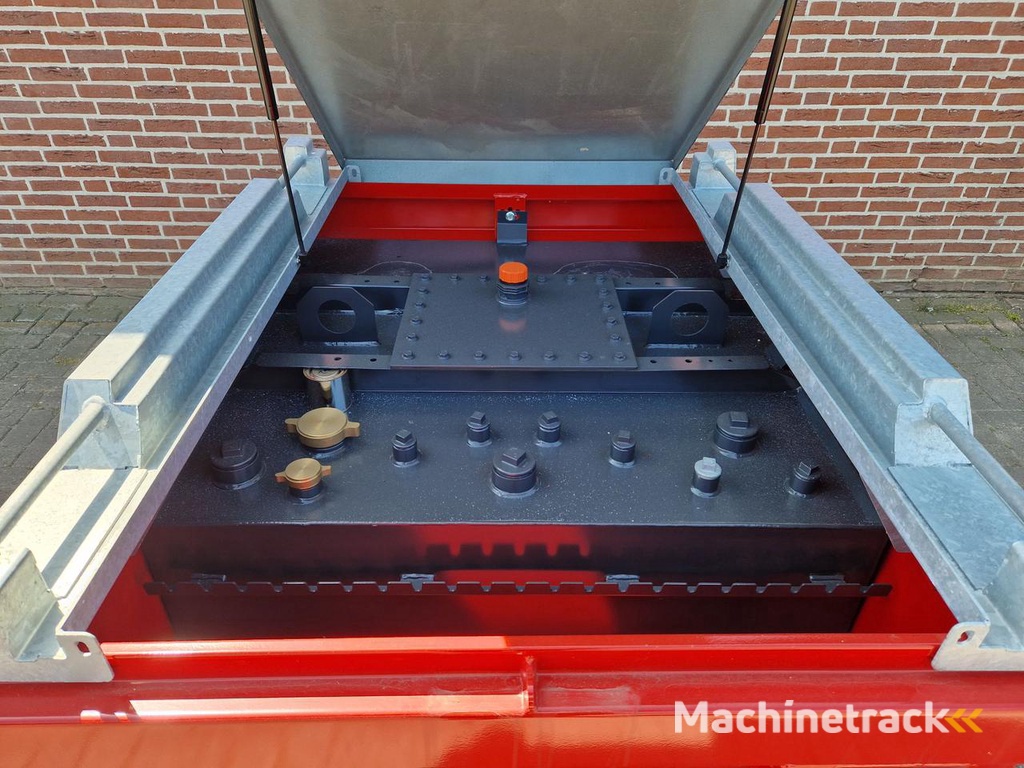 Diesel tank/ IBC 700 liter