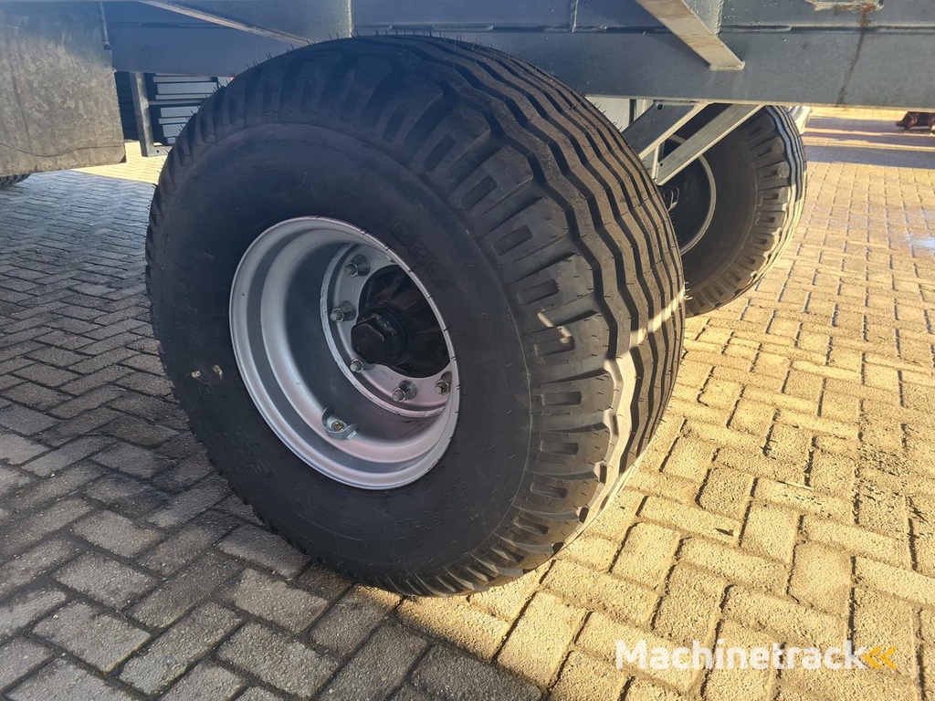 Verzinkte materiaalwagen