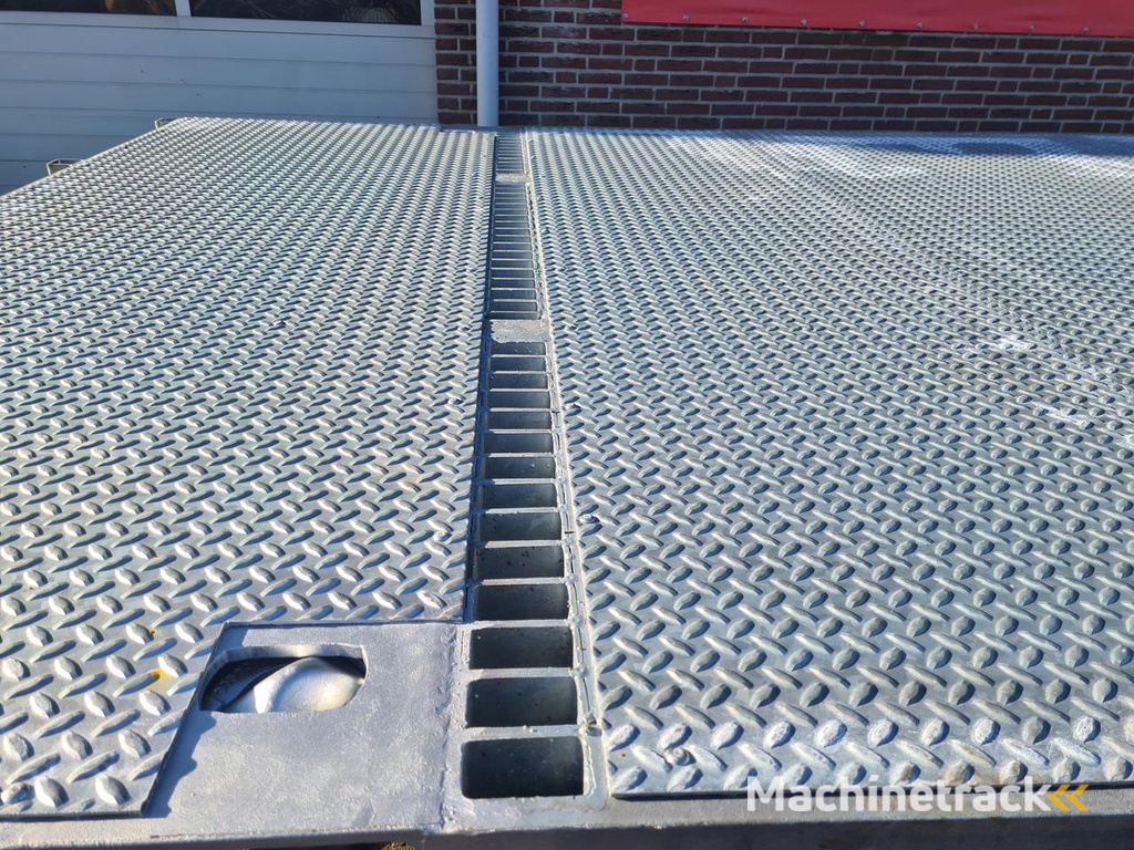 Verzinkte materiaalwagen