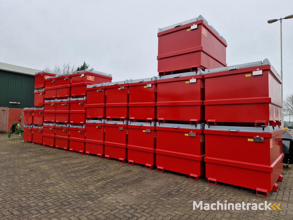 Grote voorraad IBC tanks/brandtstoftanks