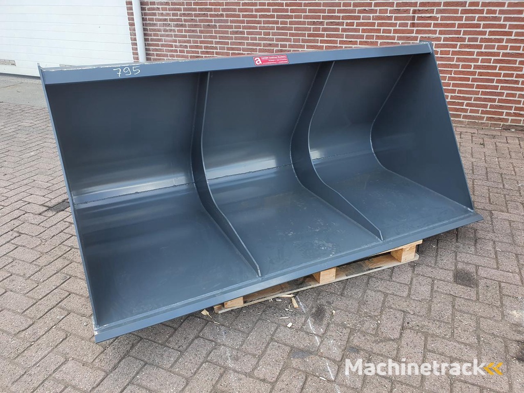 AGM volumebak 925 liter