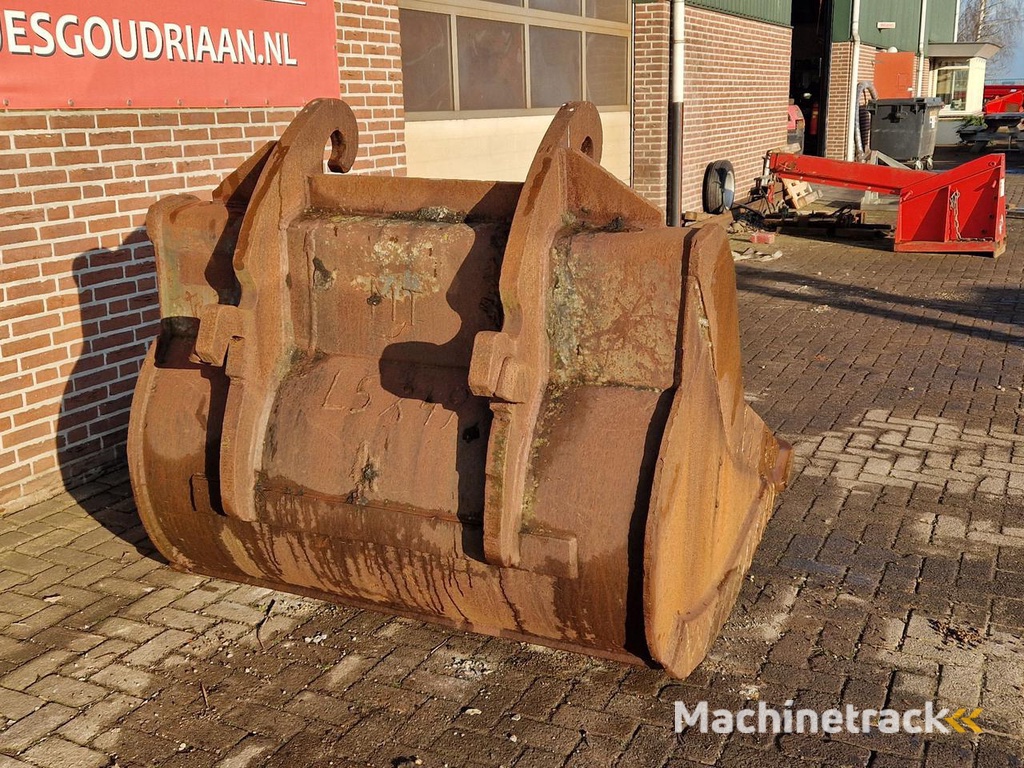 Verachtert dieplepel