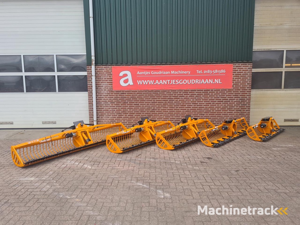 Grote voorraad maaikorven