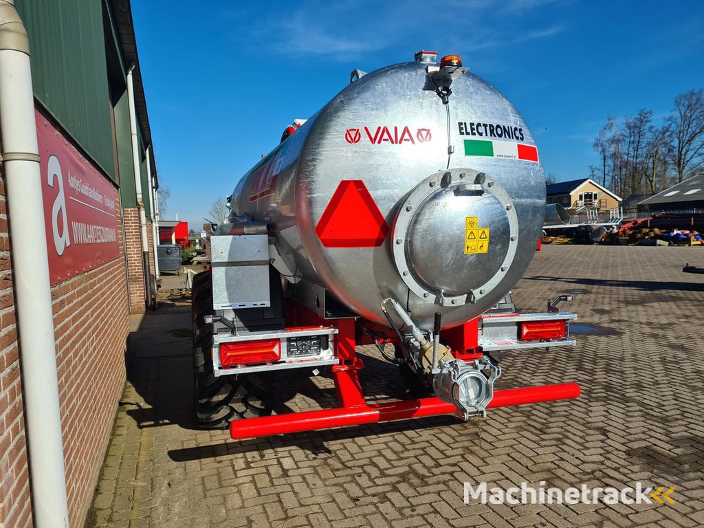 Vaia waterwagen MB 100