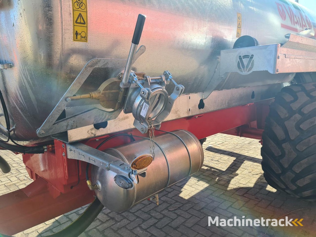 Vaia waterwagen MB 100