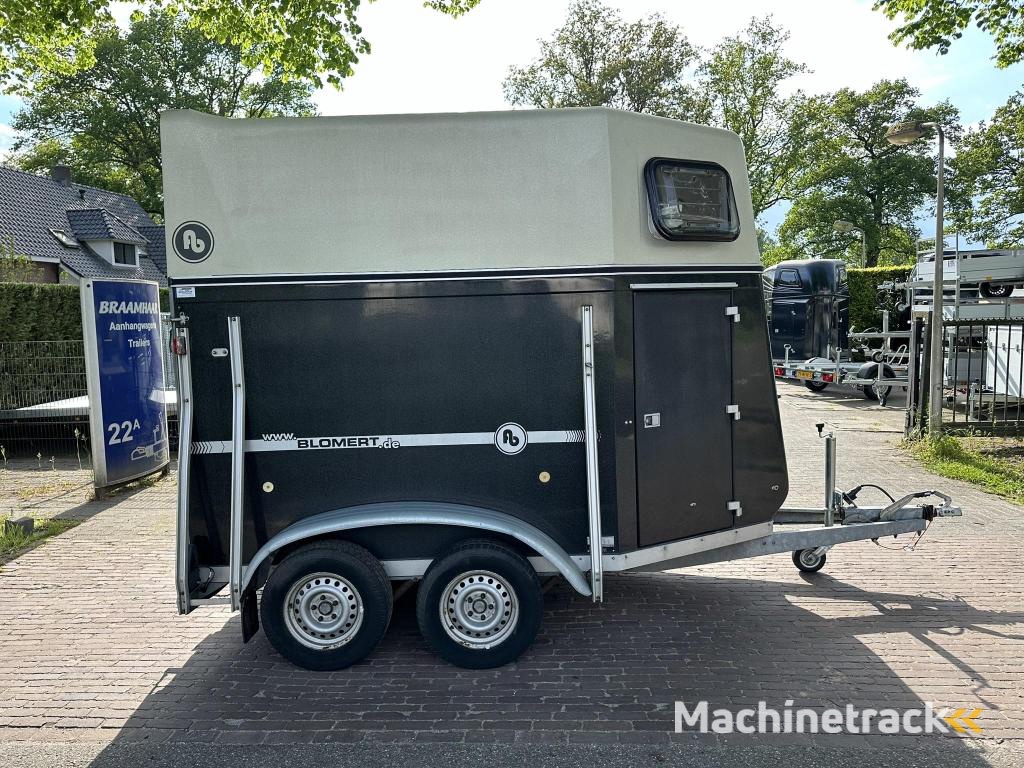 Blomert volpolyester zadelkamer