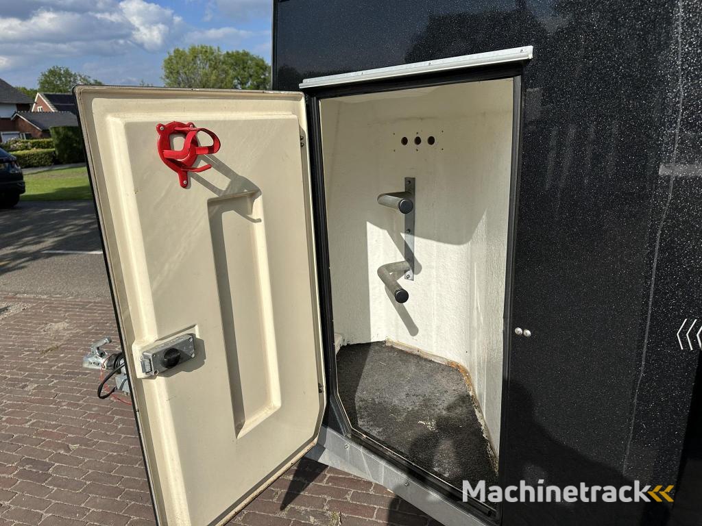 Blomert volpolyester zadelkamer