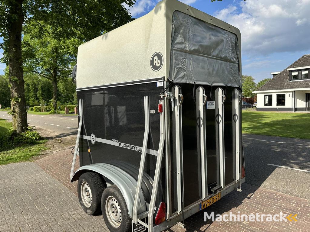 Blomert volpolyester zadelkamer