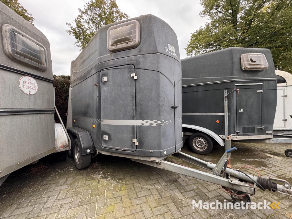 Braamhaar paardentrailers te koop!!!