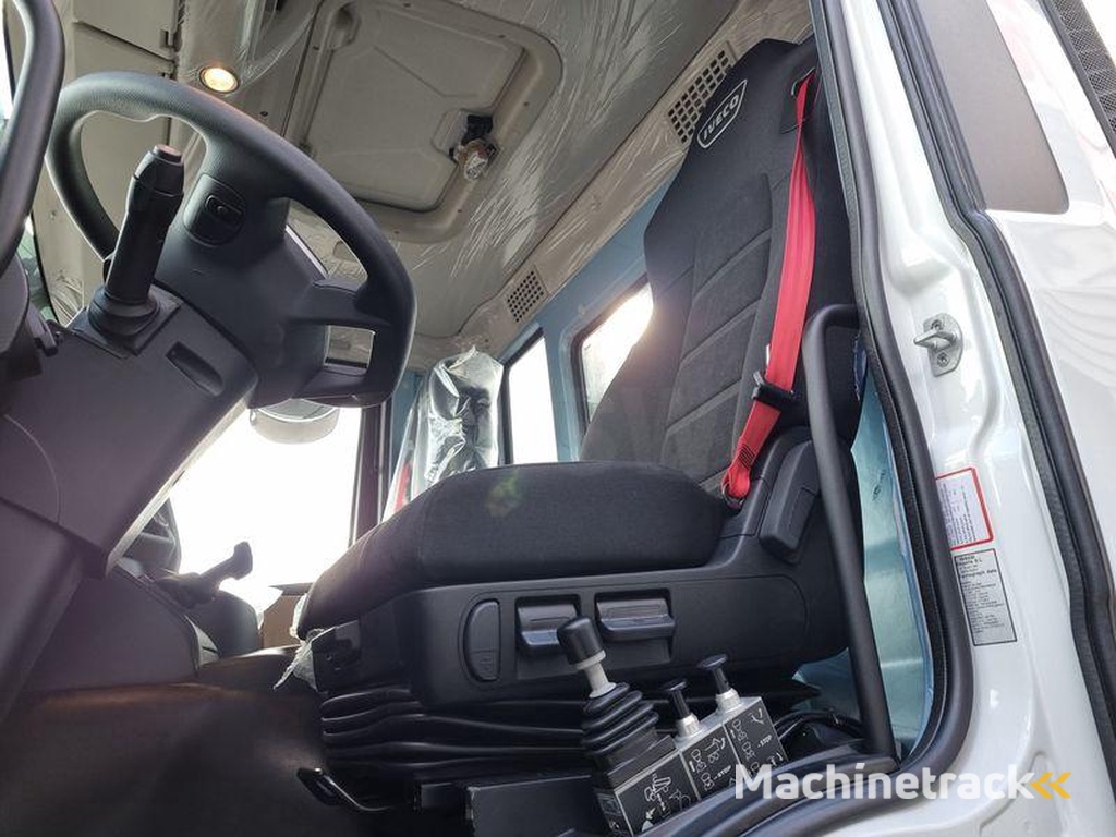 Iveco T-WAY-450-BENNE-RONDE