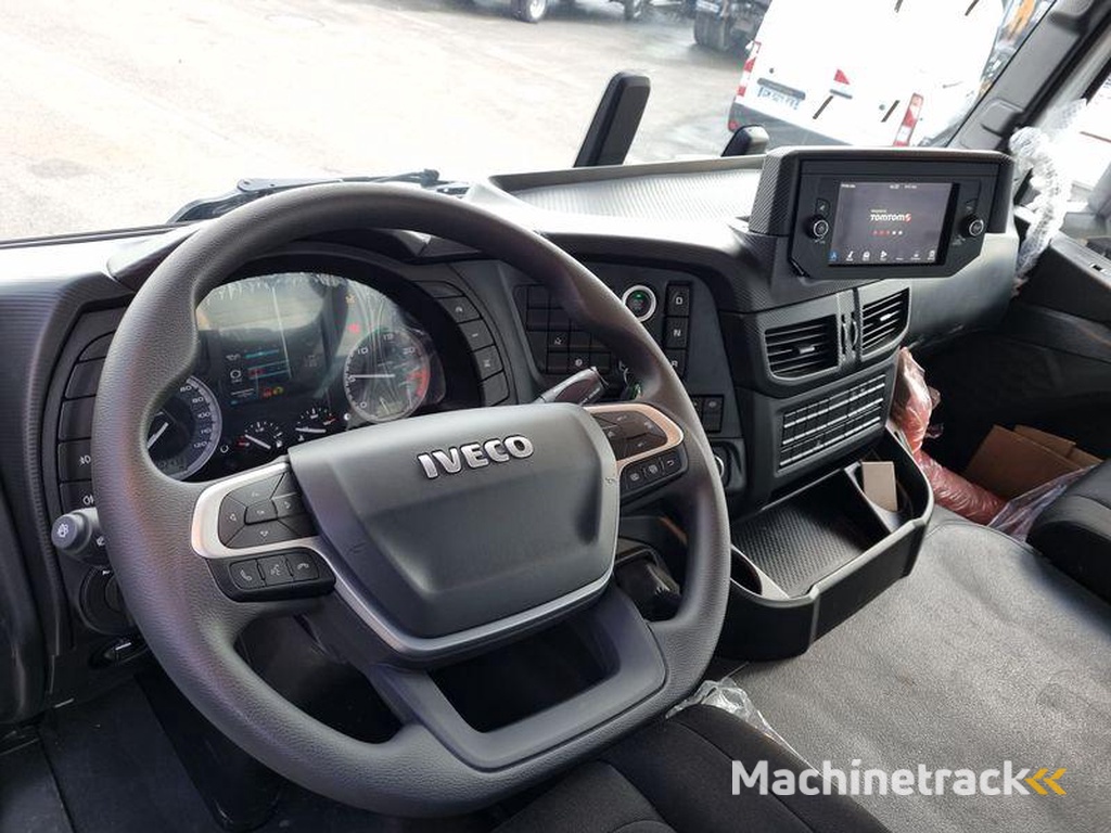 Iveco T-WAY-450-BENNE-RONDE