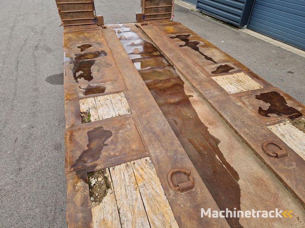 Trax PORTE ENGINS 4 ESSIEUX