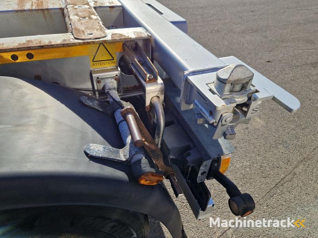 Lecitrailer PORTE CONTENEURS MULTI POSITIONS