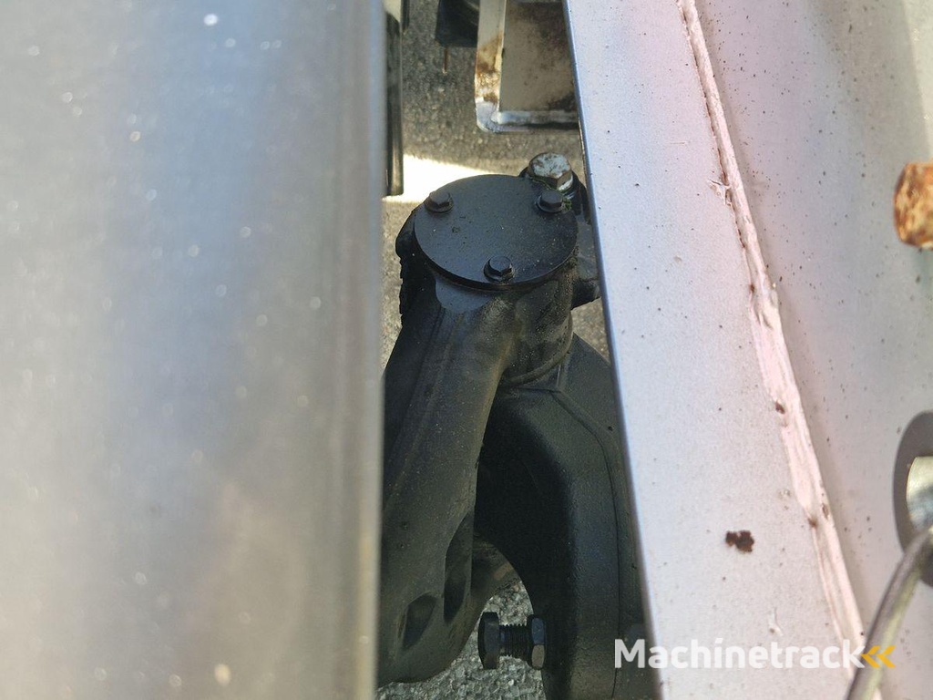 Lecitrailer PORTE CONTENEURS MULTI POSITIONS