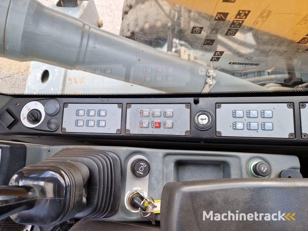 Liebherr LH22-M-INDUSTRY-LITRONIC