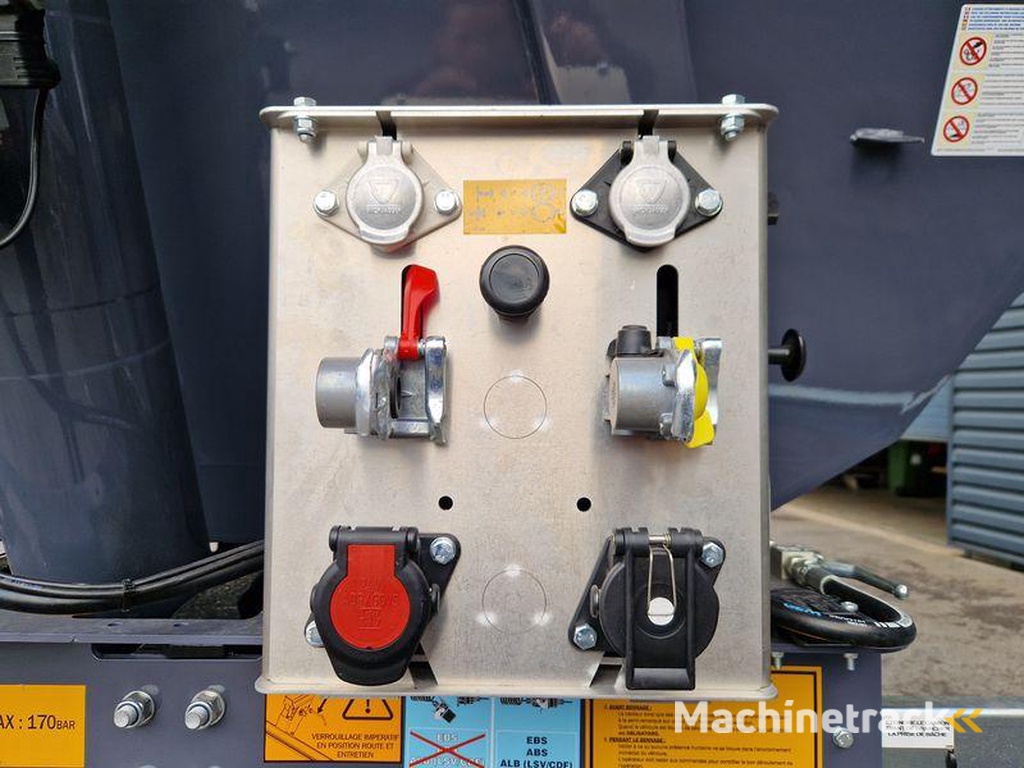 Marrel CARGOTRACK 26m3 PORTE HYDRAULIQUE