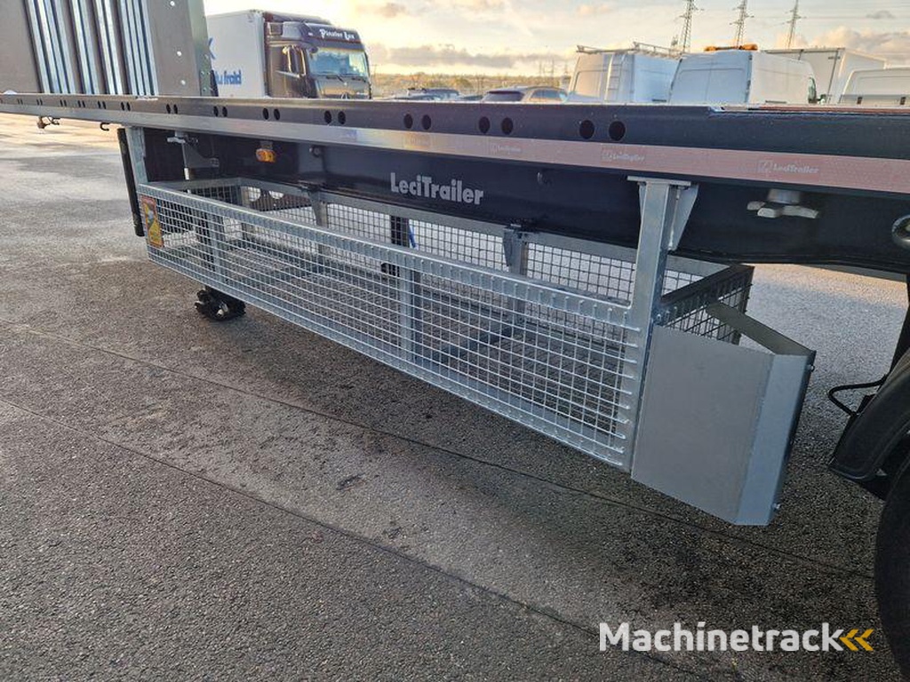 Lecitrailer PLATEAU TWISTLOCKS