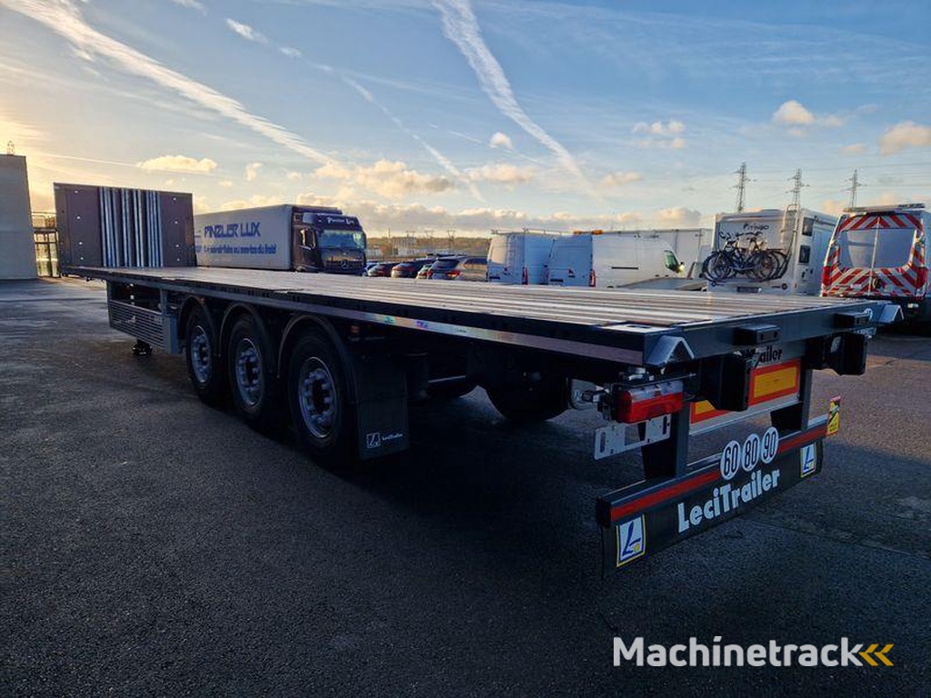 Lecitrailer PLATEAU TWISTLOCKS