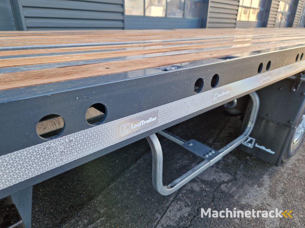 Lecitrailer PLATEAU TWISTLOCKS