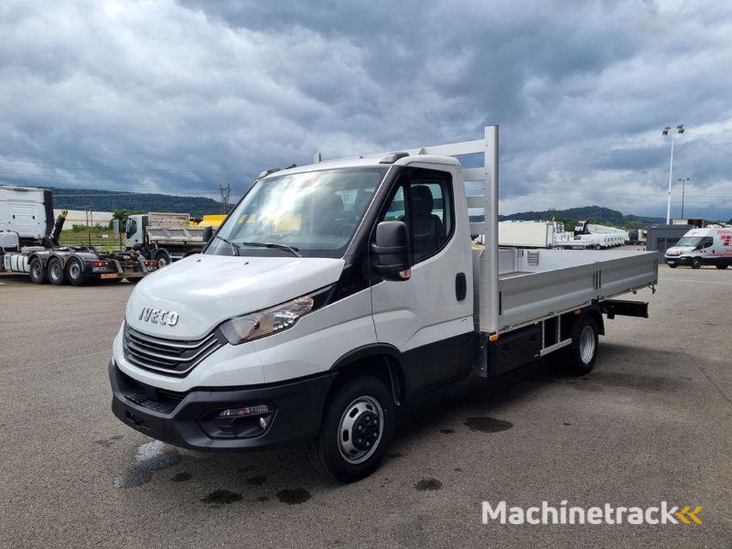Iveco DAILY-35-180-PLATEAU-4.40m