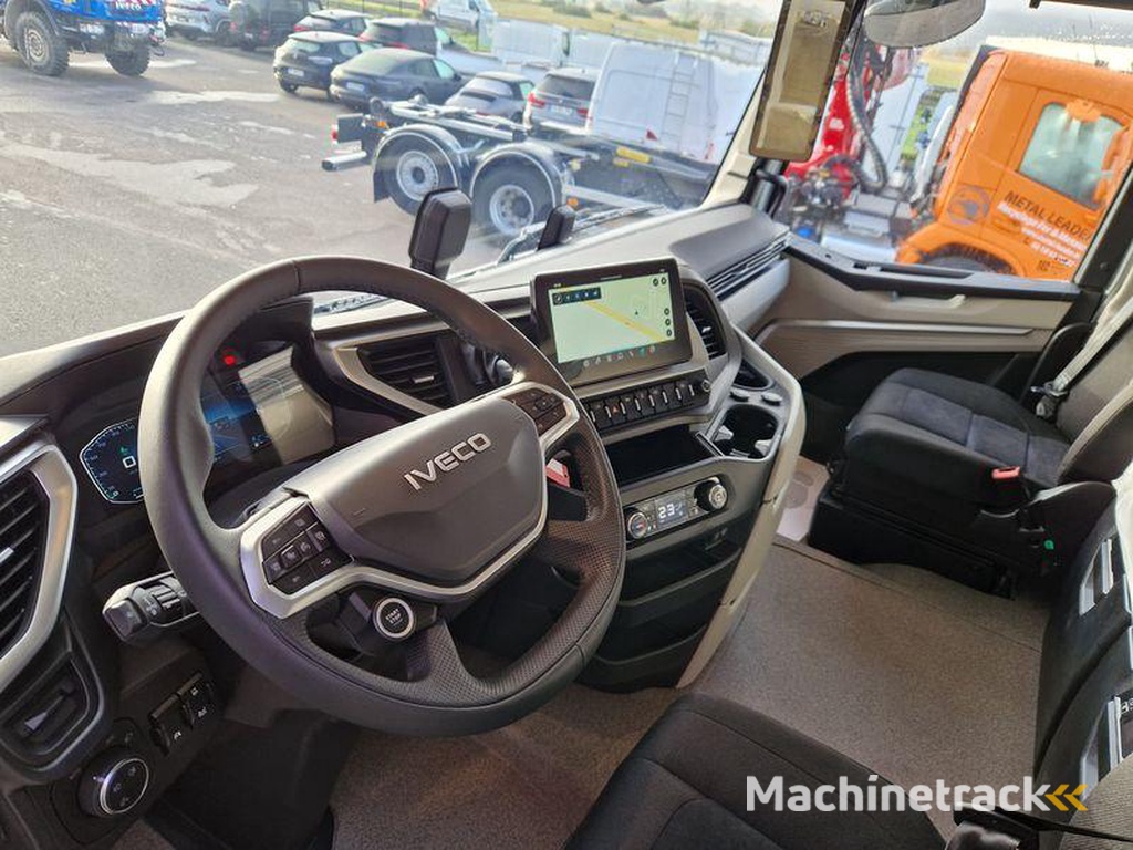 Iveco S-WAY
