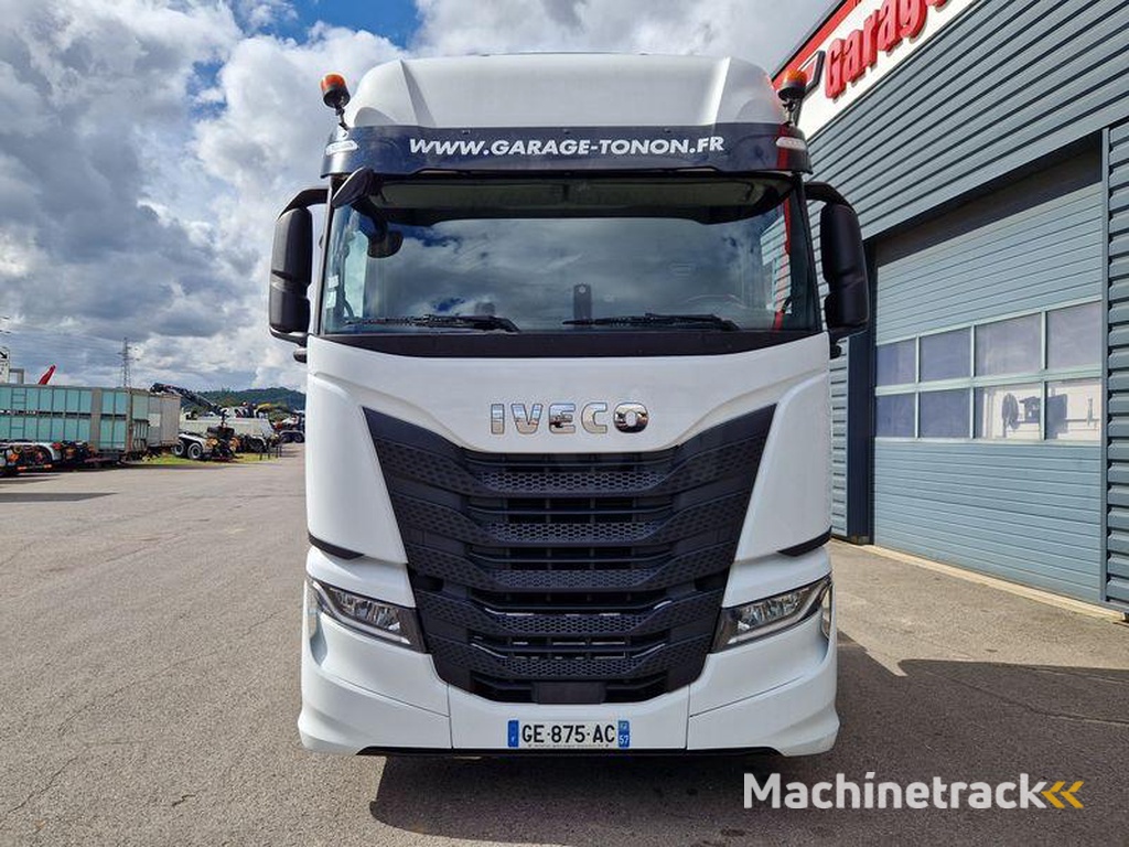 Iveco S-WAY