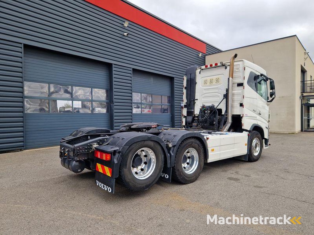 Volvo FH16