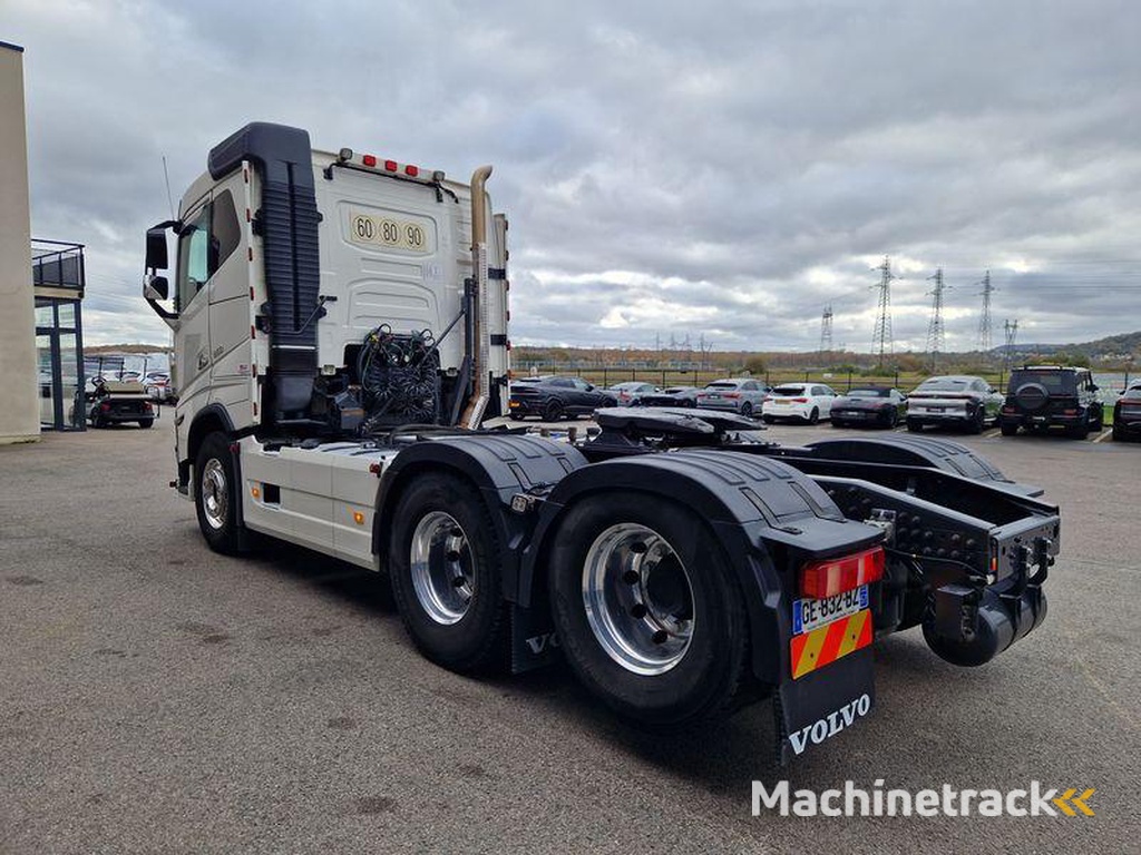Volvo FH16