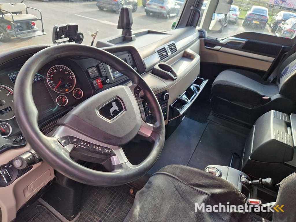 MAN TGX