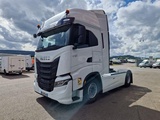 Minituur van Iveco S-WAY