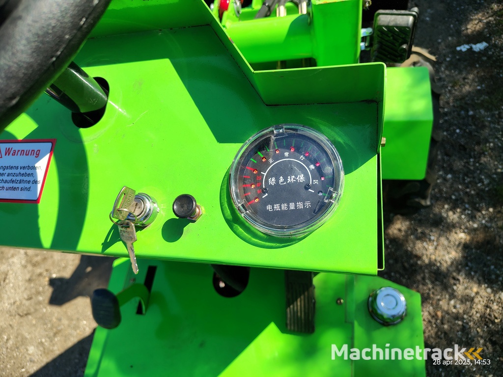 Minishovel 4x4 Electrisch DEMO!!!