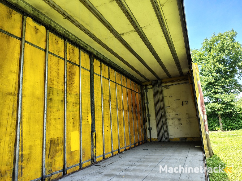 Semi dieplader met huif 3 asser, aluminium vloer, 2005