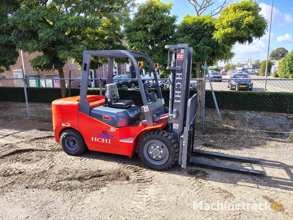 HEFTRUCK 4 TON DIESEL, DEMO/NIEUW!!!!