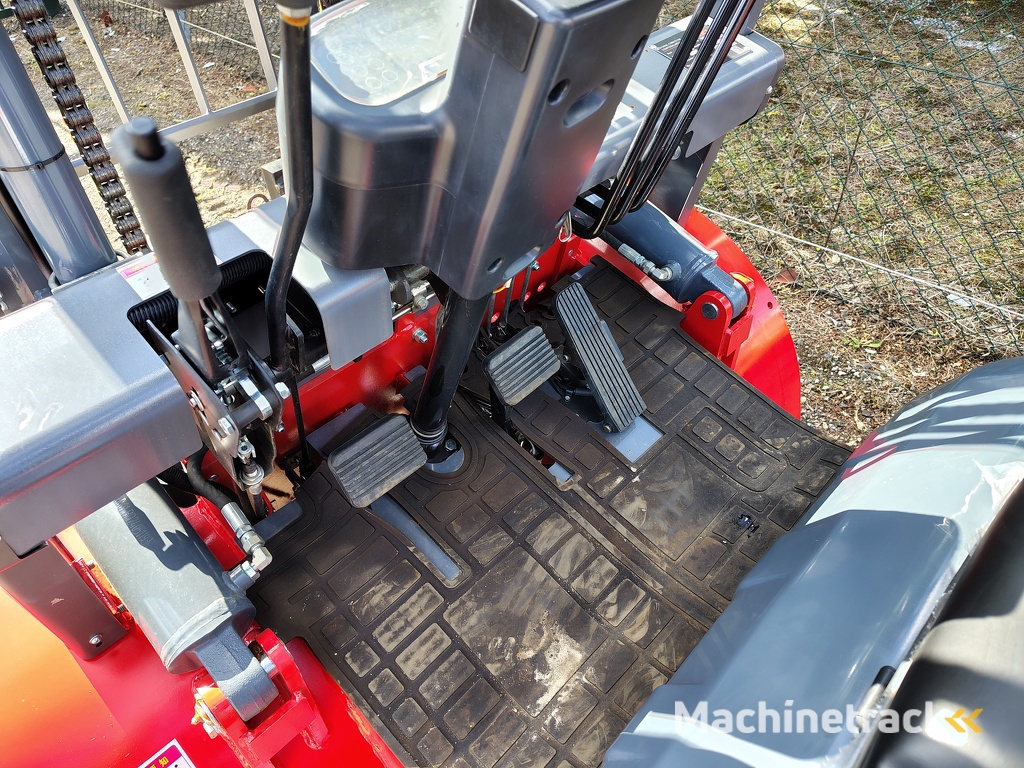 HEFTRUCK 4 TON DIESEL, DEMO/NIEUW!!!!